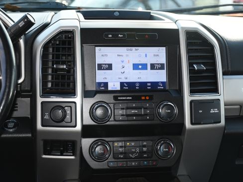 Used 2021 Ford F250 Lariat w/ Lariat Ultimate Package image 16