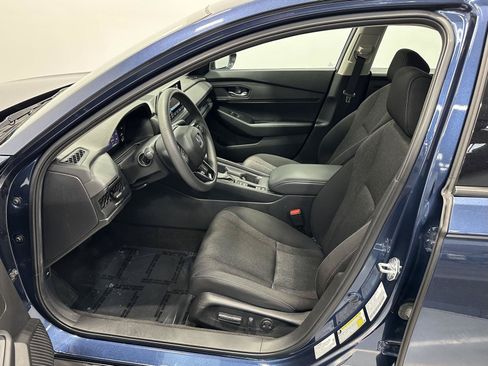 Certified 2024 Honda Accord EX image 11