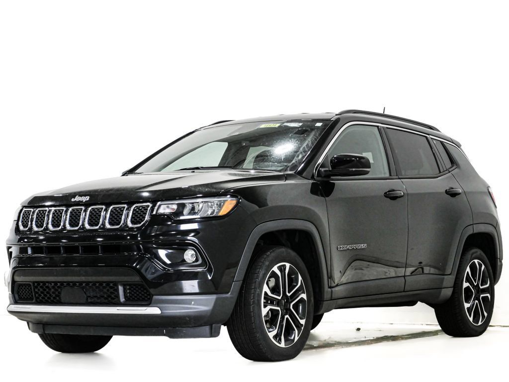 Used 2023 Jeep Compass Limited AWD/4WD image 3