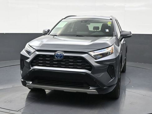 Used 2023 Toyota RAV4 SE AWD/4WD image 8