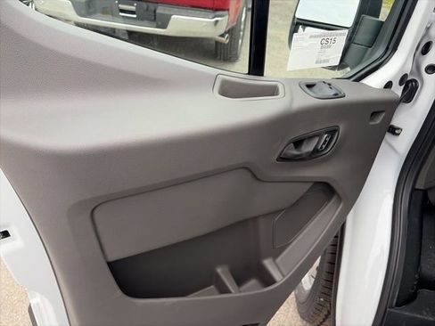 New 2026 Ford Transit 250 148 Medium Roof RWD image 12