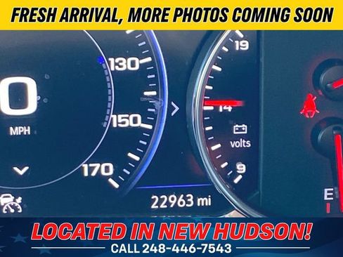 Used 2023 Chevrolet Traverse Premier w/ LPO, Floor Liner Package AWD/4WD image 12