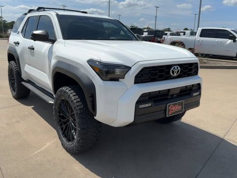 Used 2026 Toyota 4Runner TRD Off-Road Premium w/ Tow Technology Package AWD/4WD image 2