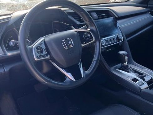 Used 2019 Honda Civic EX image 4