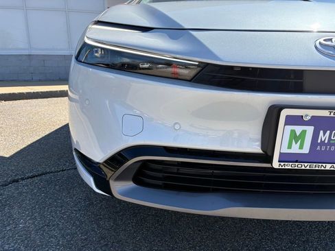 New 2026 Toyota Prius XLE image 8