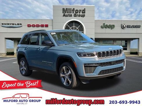 New 2026 Jeep Grand Cherokee Limited AWD/4WD image 1