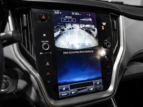 Used 2021 Subaru Outback Premium image 30