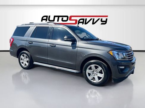 Used 2021 Ford Expedition XLT RWD image 1