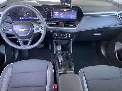 Used 2024 Chevrolet TrailBlazer LT FWD image 22