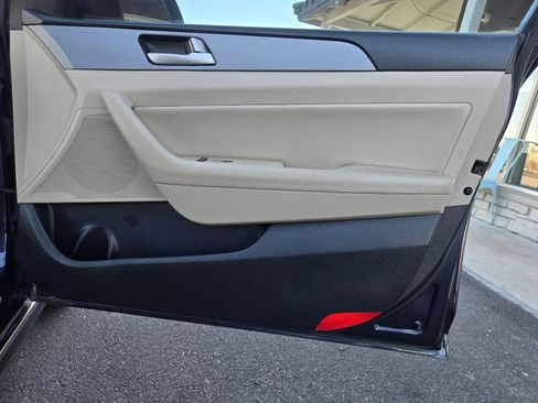 Used 2017 Hyundai Sonata SE image 13