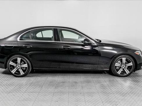 Used 2025 Mercedes-Benz C 300 Sedan image 8