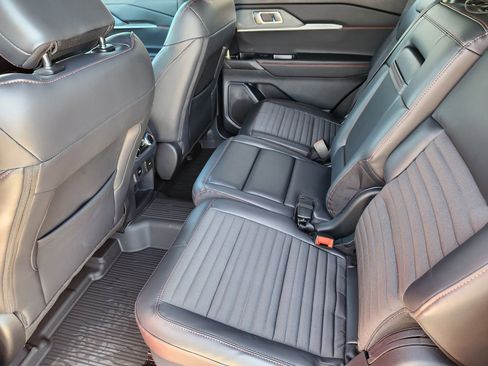 New 2026 Ford Explorer ST-Line image 23