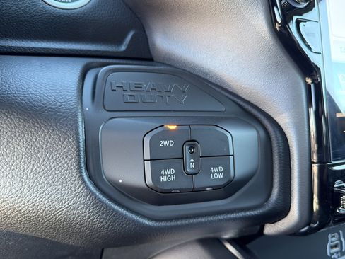 New 2026 RAM 3500 Laramie image 31