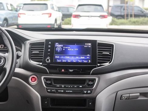 Used 2023 Honda Ridgeline RTL image 19