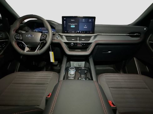 New 2026 Ford Explorer ST-Line AWD/4WD image 9