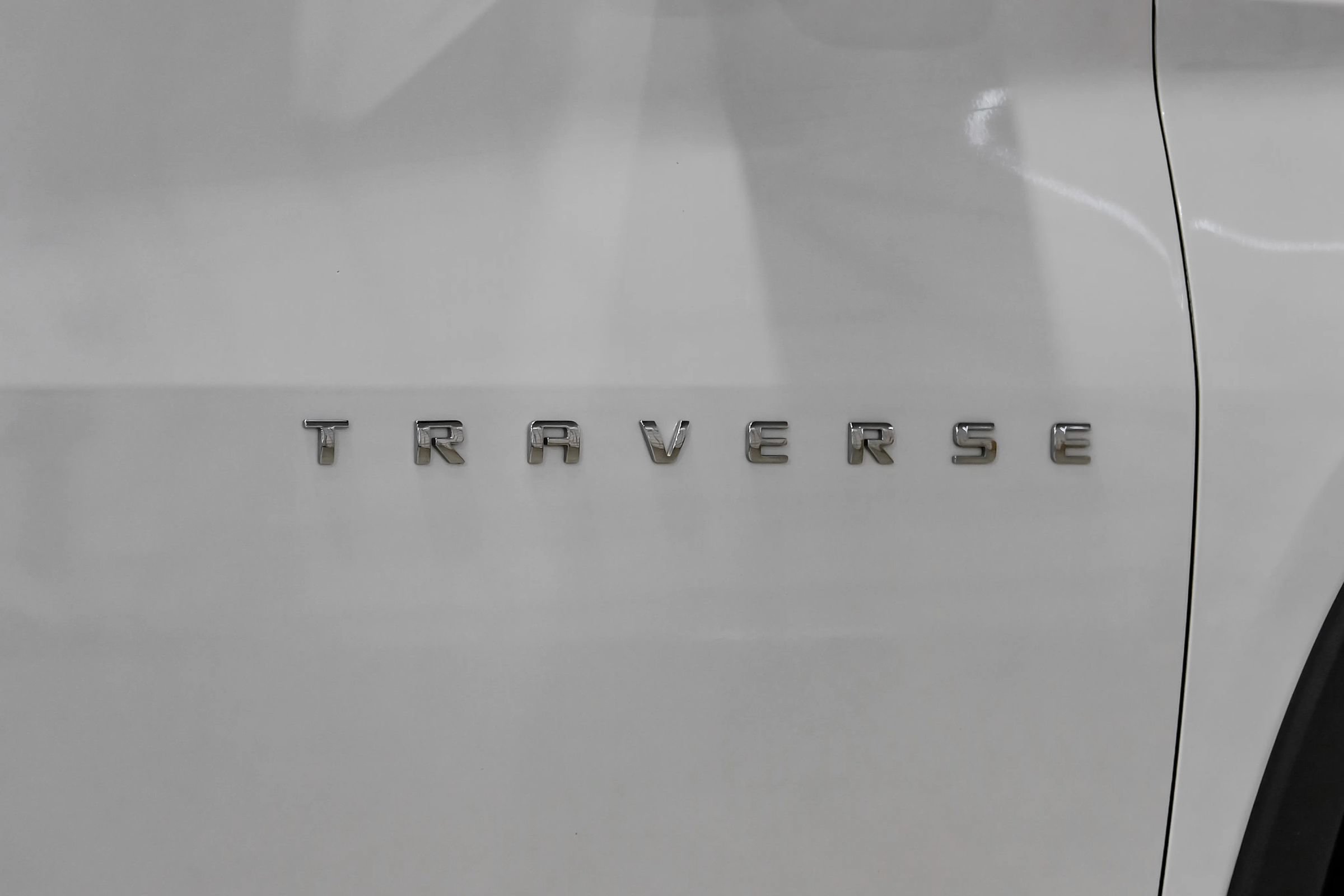 Used 2018 Chevrolet Traverse LT FWD image 65