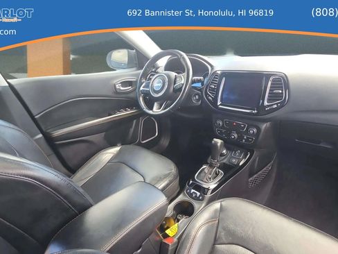 Used 2018 Jeep Compass Latitude w/ Popular Equipment Group FWD image 12