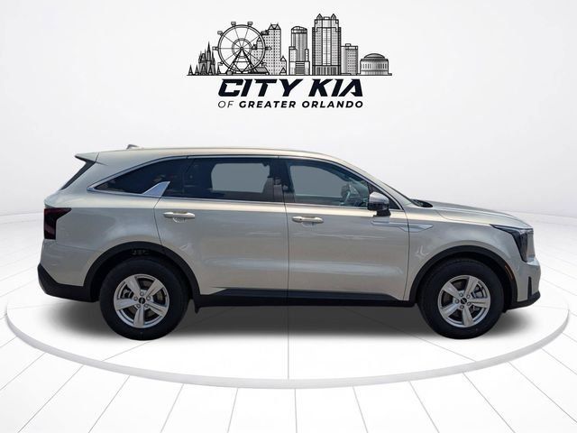 New 2026 Kia Sorento LX FWD image 8