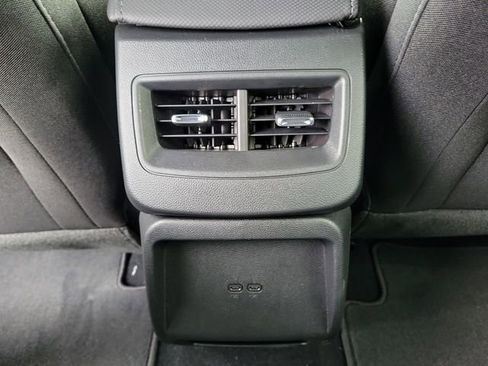 New 2026 Chevrolet Equinox EV LT image 10