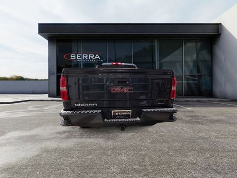 Used 2018 GMC Sierra 1500 SLE w/ SLE Value Package image 3