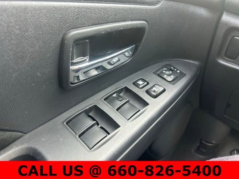 Used 2024 Mitsubishi Outlander Sport ES image 16