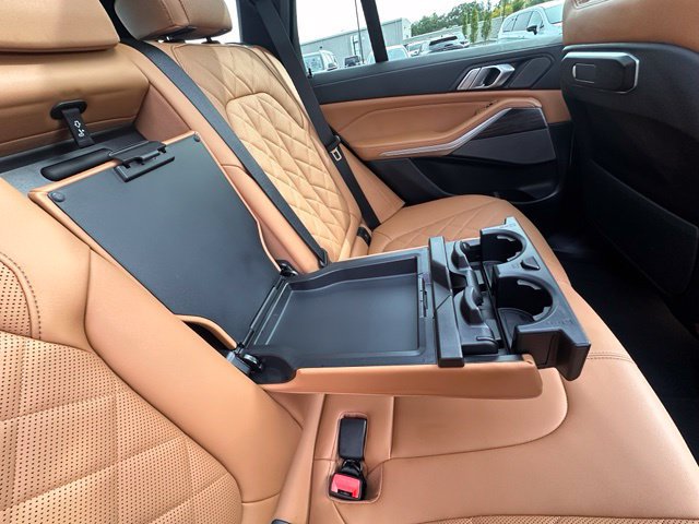 Used 2025 BMW X5 xDrive40i w/ M Sport Package AWD/4WD image 34