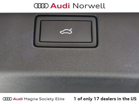 Used 2025 Volkswagen Tiguan SE R-Line AWD/4WD image 14