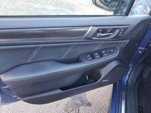 Used 2019 Subaru Legacy 3.6R Limited w/ Popular Package #2A image 10