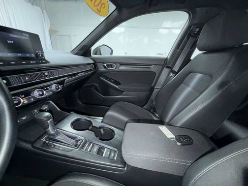 Used 2023 Honda Civic Sport image 23
