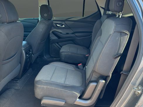 Used 2018 Chevrolet Traverse LT AWD/4WD image 12