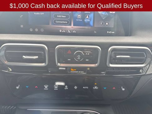 New 2026 Nissan Sentra SR w/ SR Premium Package FWD image 38