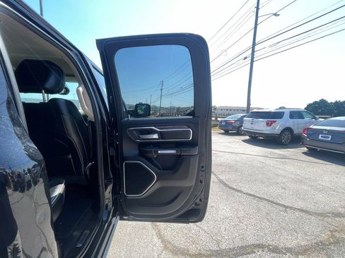 Used 2019 RAM 1500 Laramie RWD image 15