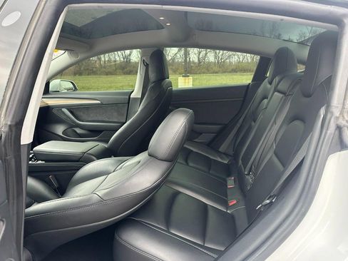 Used 2021 Tesla Model 3 Long Range image 10