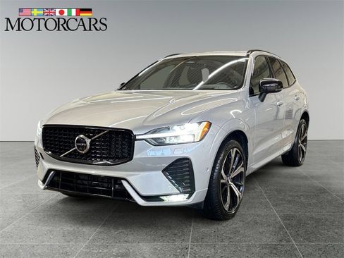 Certified 2022 Volvo XC60 B6 R-Design w/ Advanced Package image 7