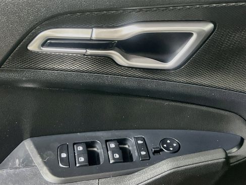 Used 2023 Kia Sportage LX FWD image 16