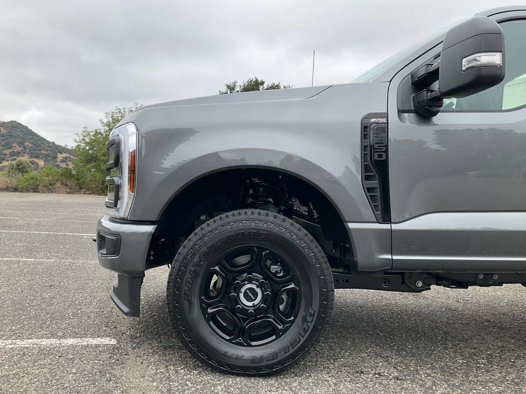 New 2025 Ford F350 XL w/ STX Appearance Package AWD/4WD image 10