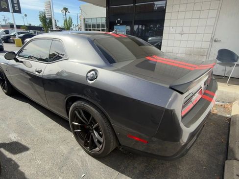 Used 2023 Dodge Challenger SRT Hellcat image 5