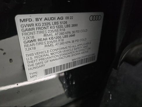 Used 2023 Audi Q3 2.0T Premium w/ Convenience Package image 3