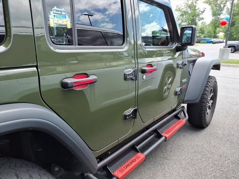 Used 2020 Jeep Wrangler Unlimited Rubicon w/ Quick Order Package 28Y Recon AWD/4WD image 9