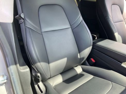 Used 2017 Tesla Model 3 Long Range image 59