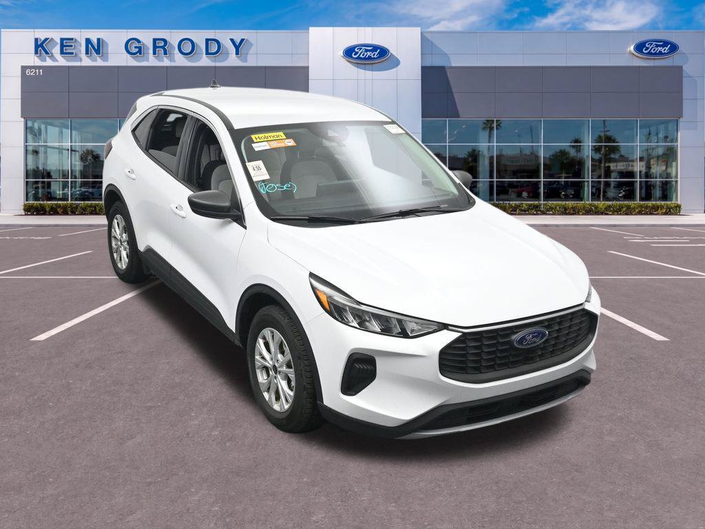 Used 2024 Ford Escape Active w/ Tech Pack #1 FWD image 11