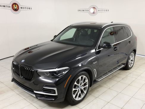 Used 2022 BMW X5 xDrive45e w/ Climate Comfort Package image 35