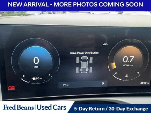 Used 2026 Hyundai Santa Cruz SEL AWD/4WD image 14