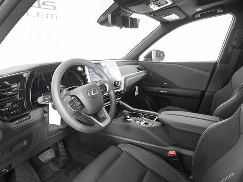 New 2026 Lexus TX 350 AWD image 9