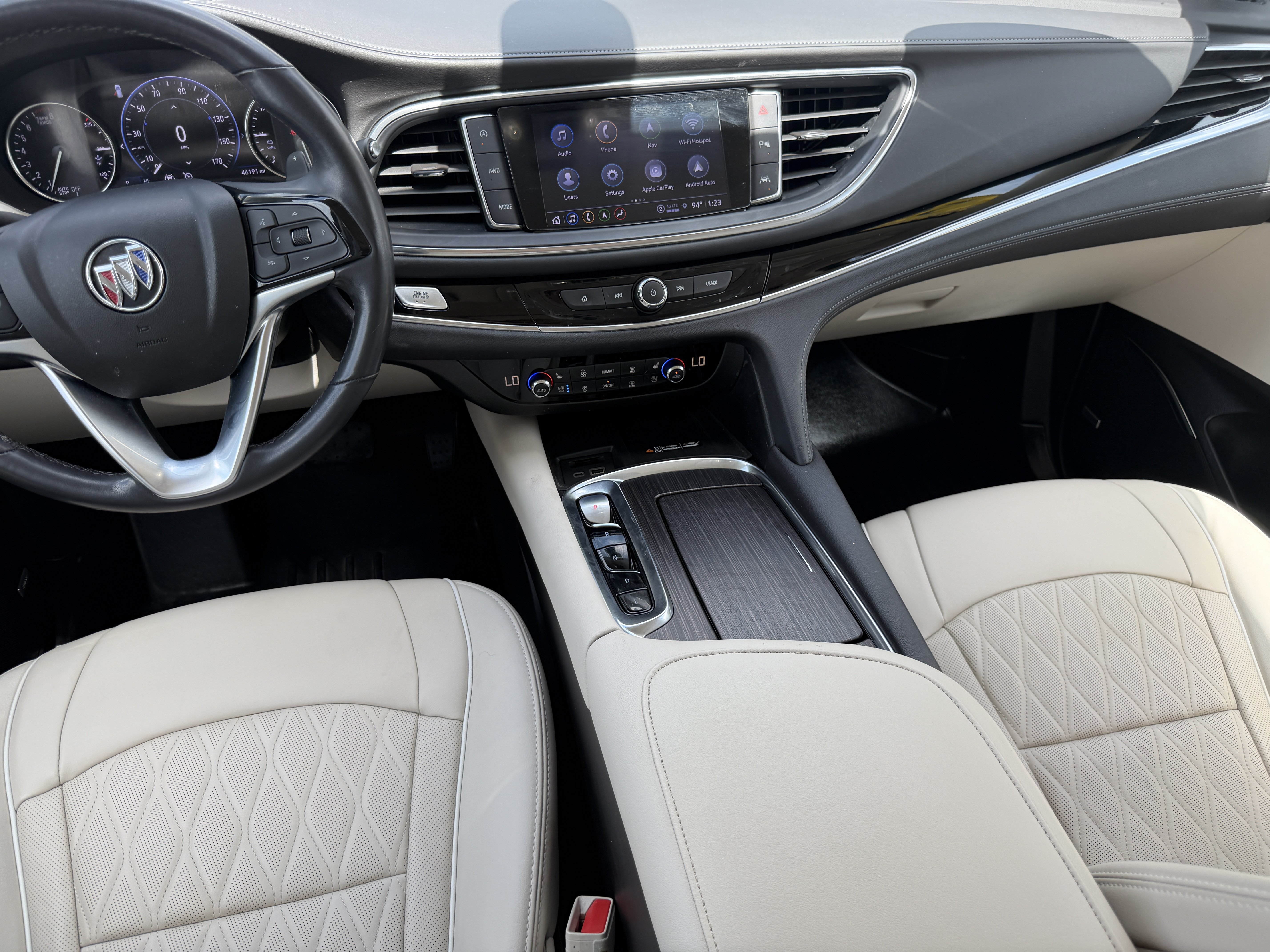 Used 2023 Buick Enclave Avenir w/ Avenir Technology Package AWD/4WD image 14