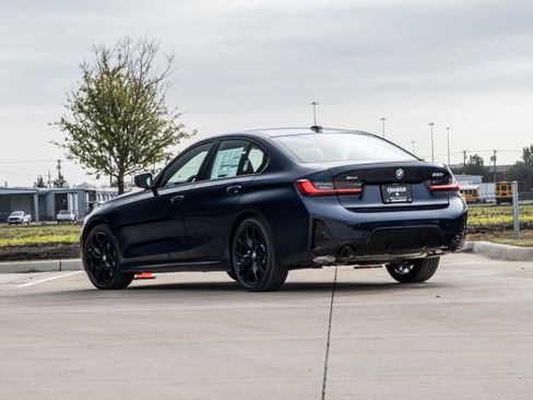 New 2026 BMW 330i xDrive Sedan w/ M Sport Package image 3