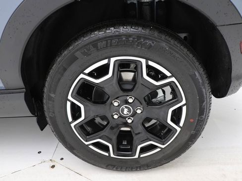 New 2025 Ford Bronco Sport Outer Banks image 7