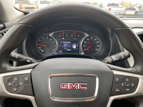 Used 2024 GMC Terrain SLE FWD image 24