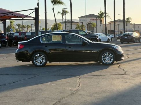 Used 2013 INFINITI G37 Journey w/ Premium Pkg RWD image 4