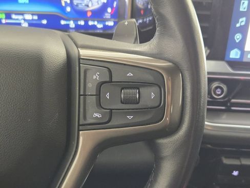 Used 2023 Chevrolet Silverado 1500 High Country w/ Z71 Off-Road Package AWD/4WD image 31